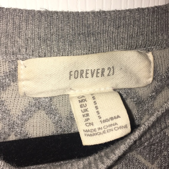 Quilted Forever 21 Sweater - Picture 2 of 3